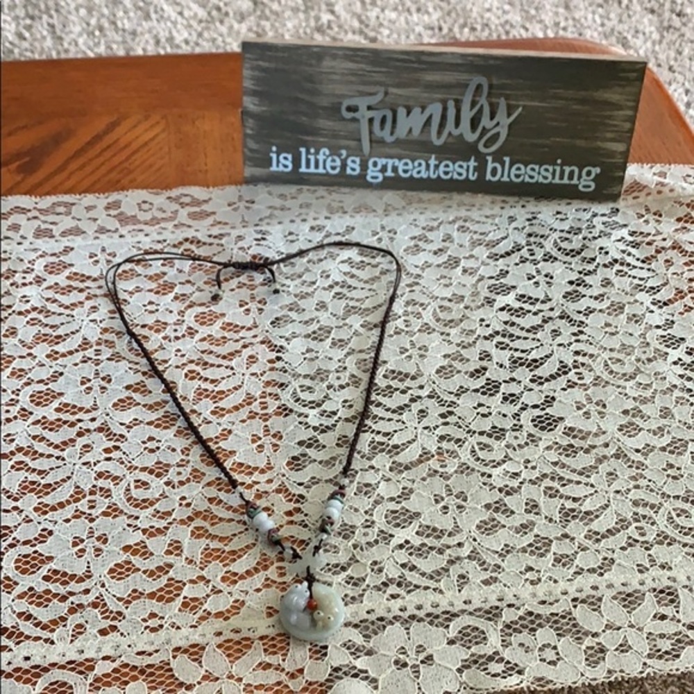 Necklace Pre owned